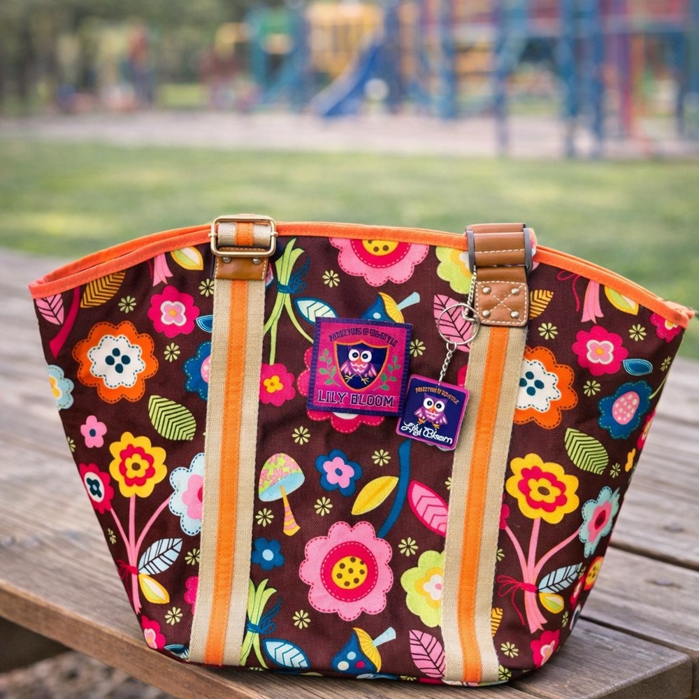 Lily Bloom Floral Tote Bag | Colorful Everyday Carry | Lightweight Travel Bag - Picture 4 of 7